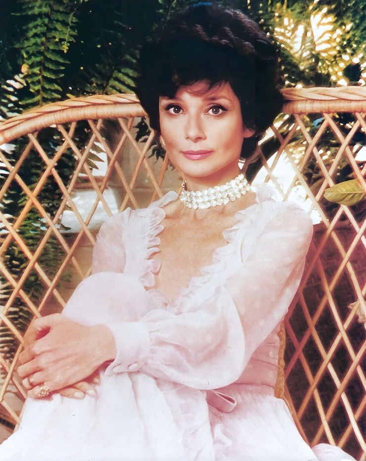 Audrey Hepburn Audrey Hepburn