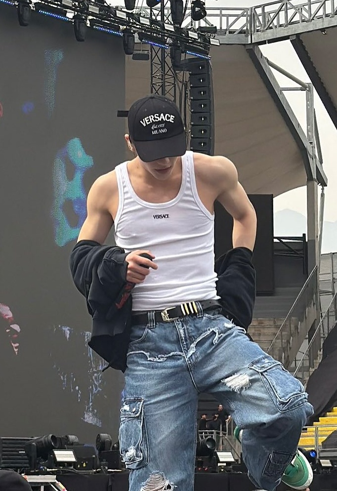 Hyun-Jin Hwang
