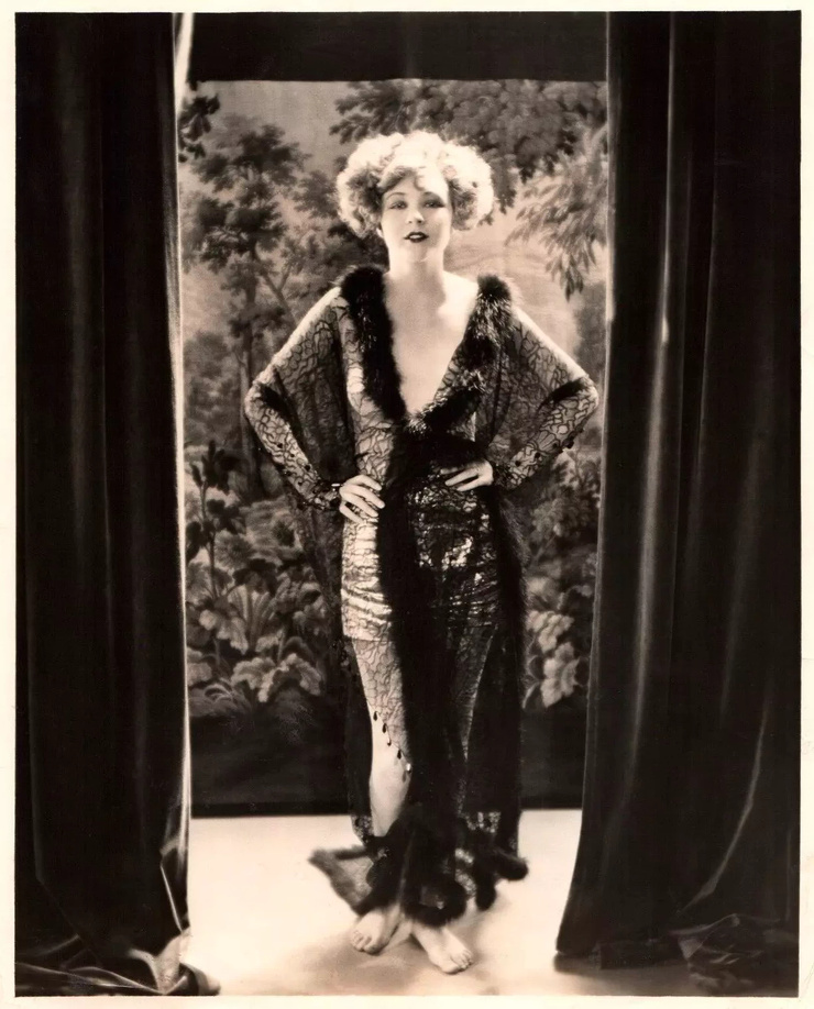 Joyce Compton
