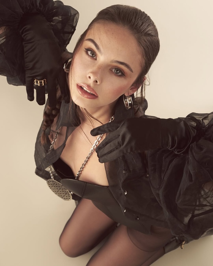 Meika Woollard Meika Woollard