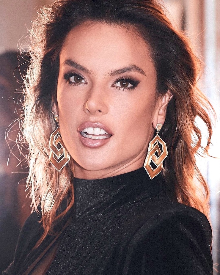 Alessandra Ambrosio Alessandra Ambrosio