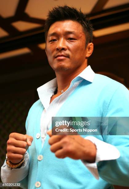 Yoshihiro Akiyama