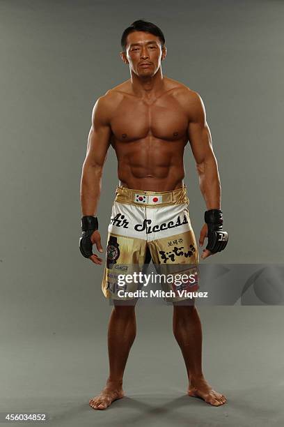 Yoshihiro Akiyama