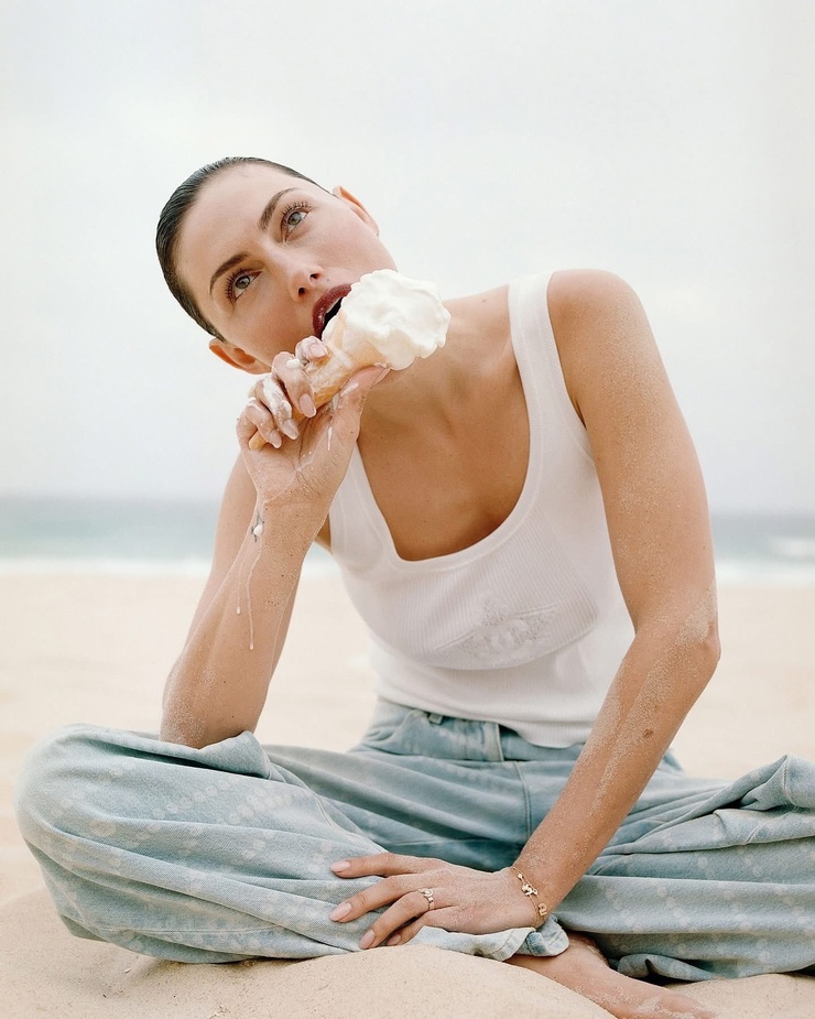 Phoebe Tonkin
