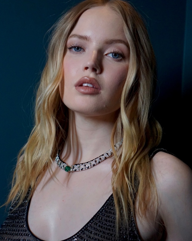 Ellie Bamber