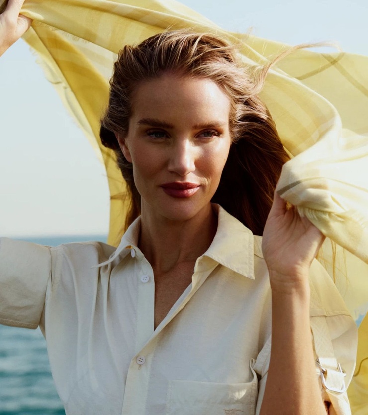 Rosie Huntington-Whiteley