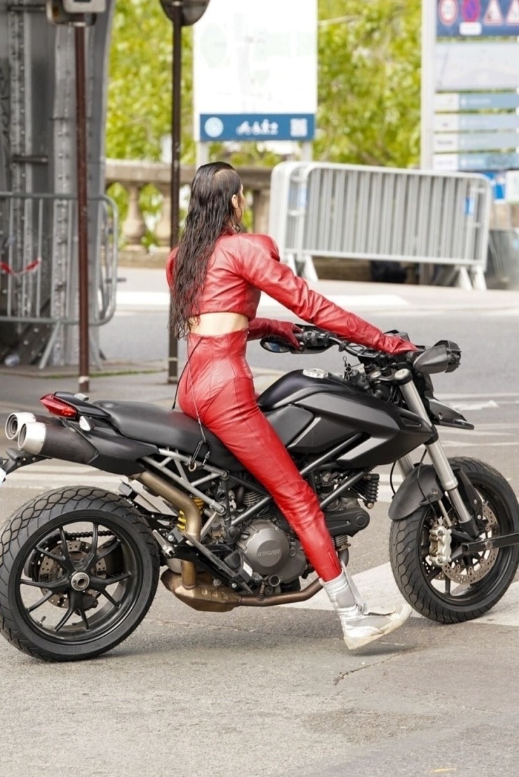 Bella Hadid