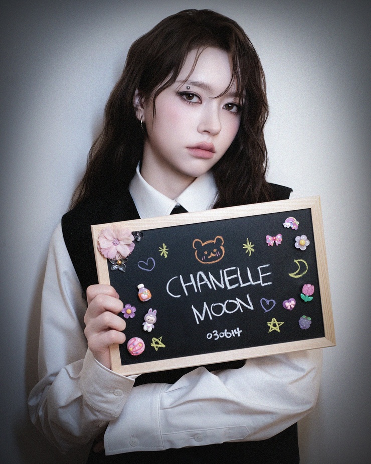 Chanelle Moon