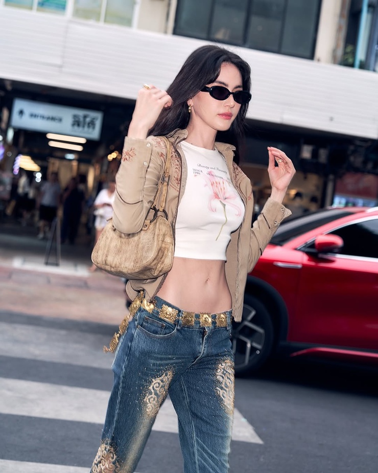 Davika Hoorne