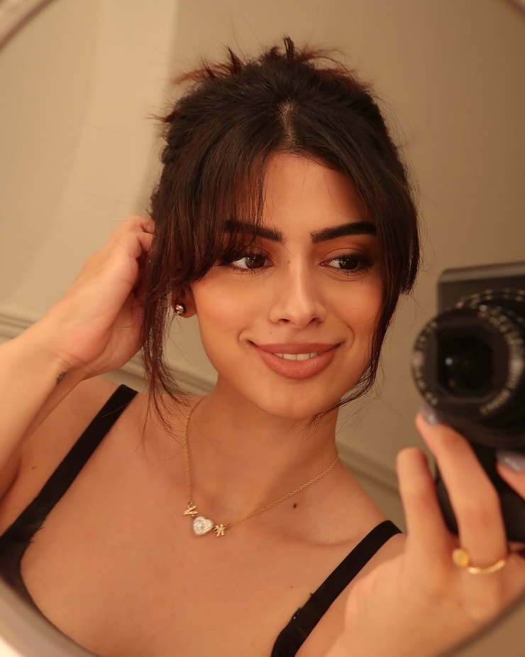 Khushi Kapoor