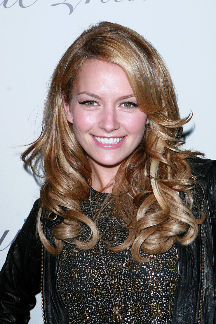 Becki Newton Becki Newton