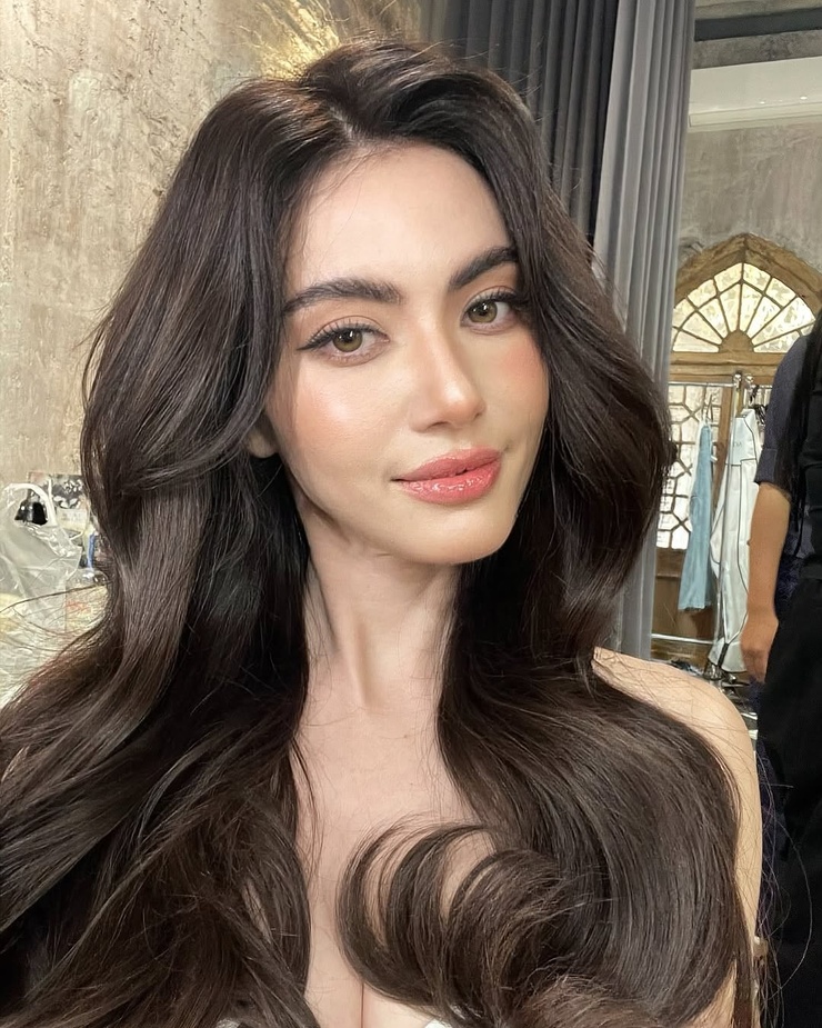 Davika Hoorne