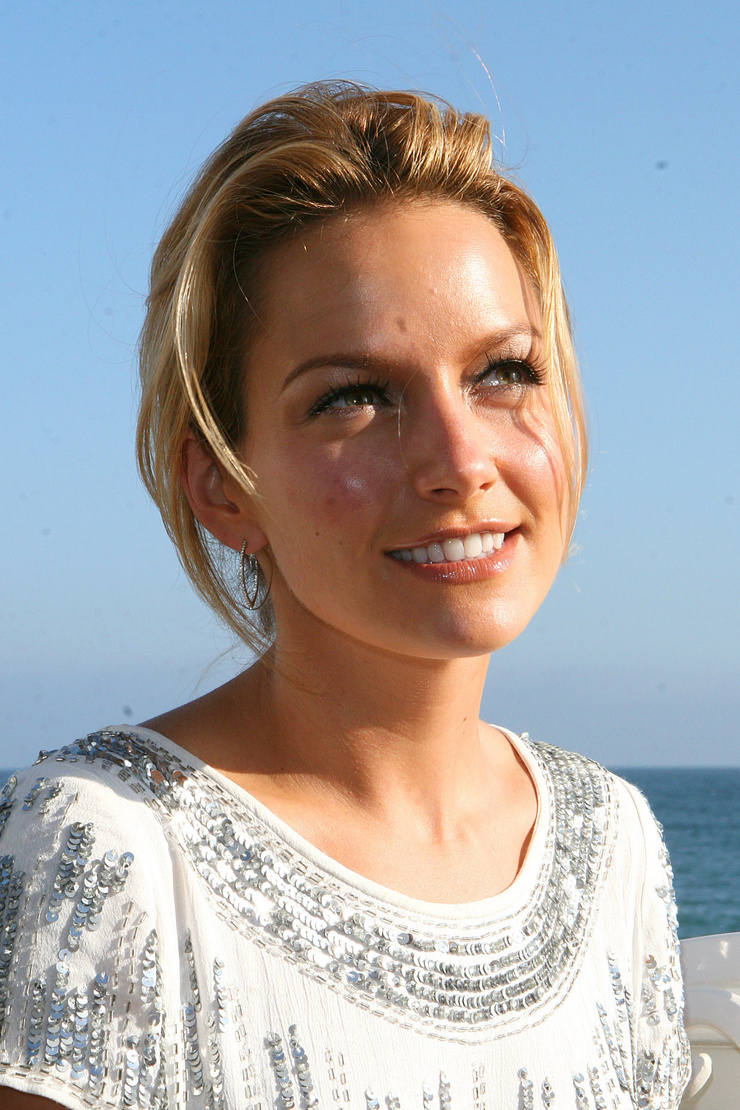 Becki Newton Becki Newton