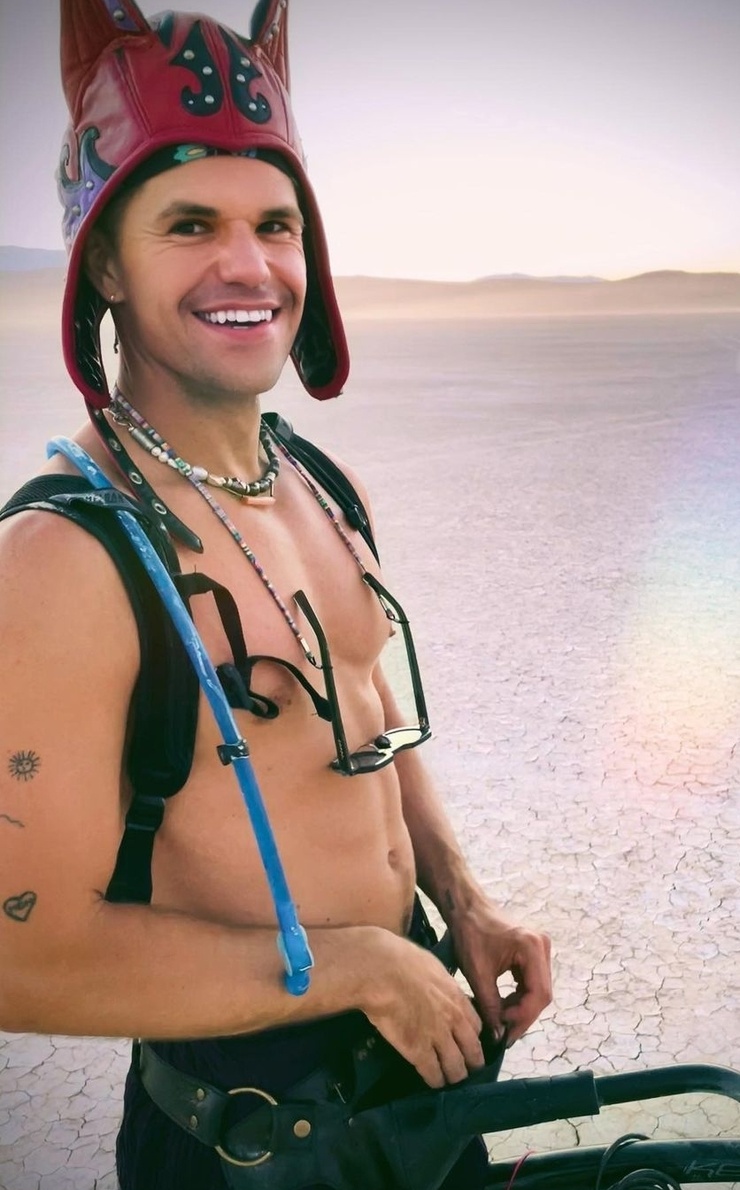 Charlie Carver