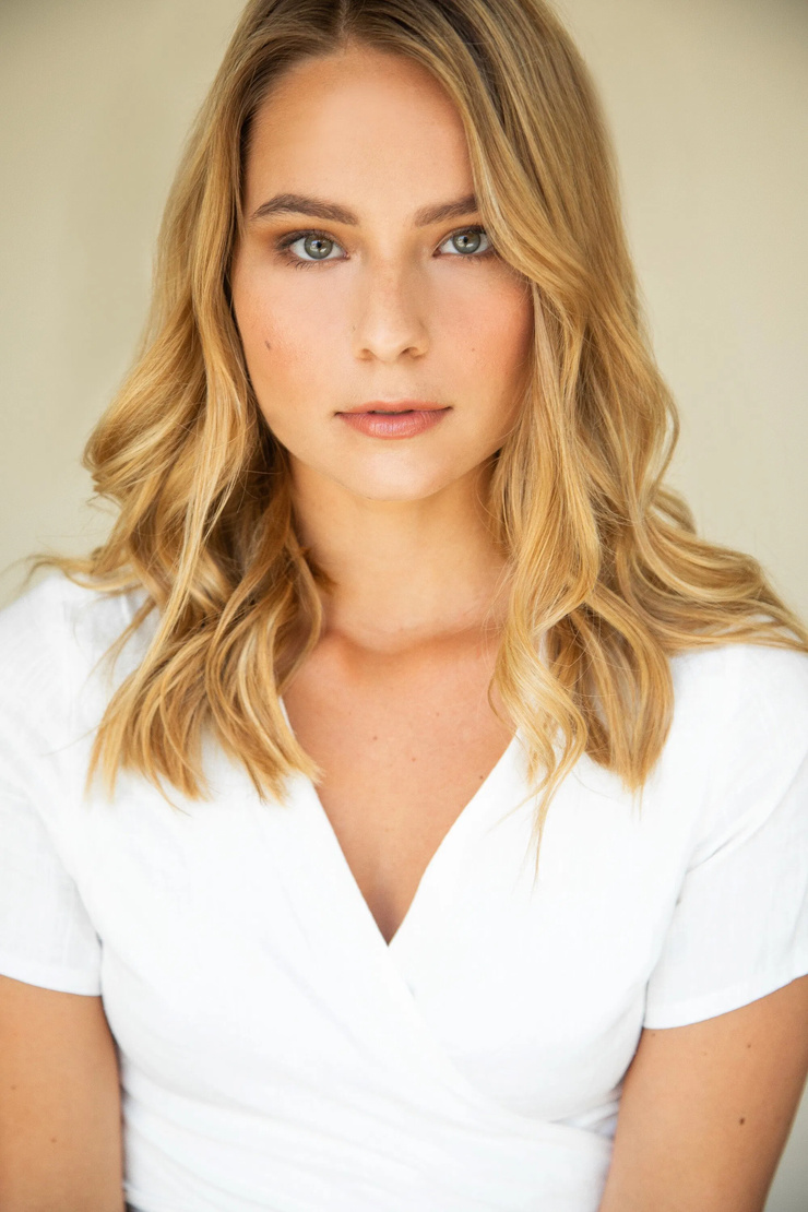 Annika Foster Annika Foster