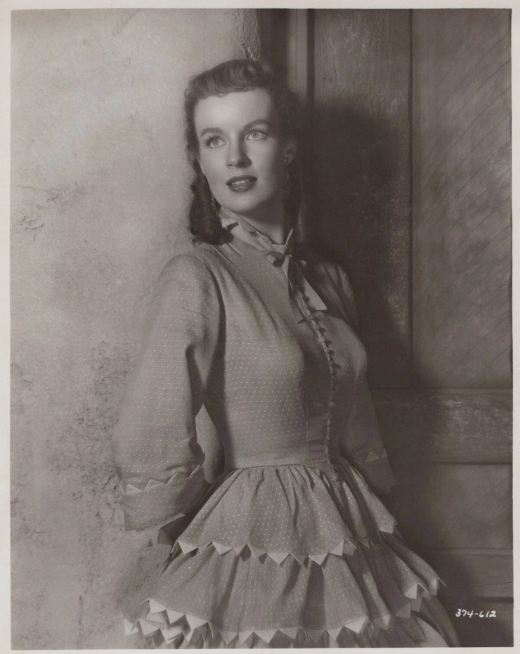 Helena Carter Helena Carter