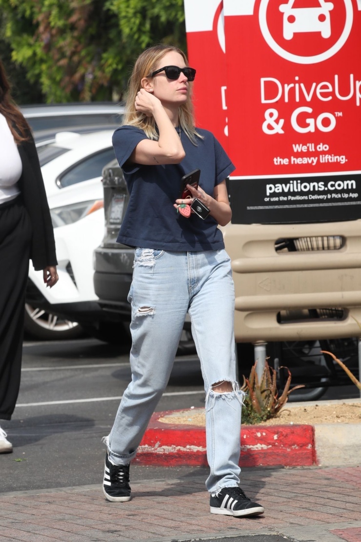 Ashley Benson
