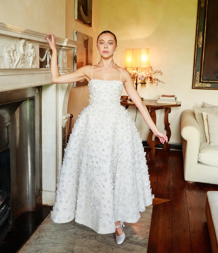 Bel Powley Bel Powley