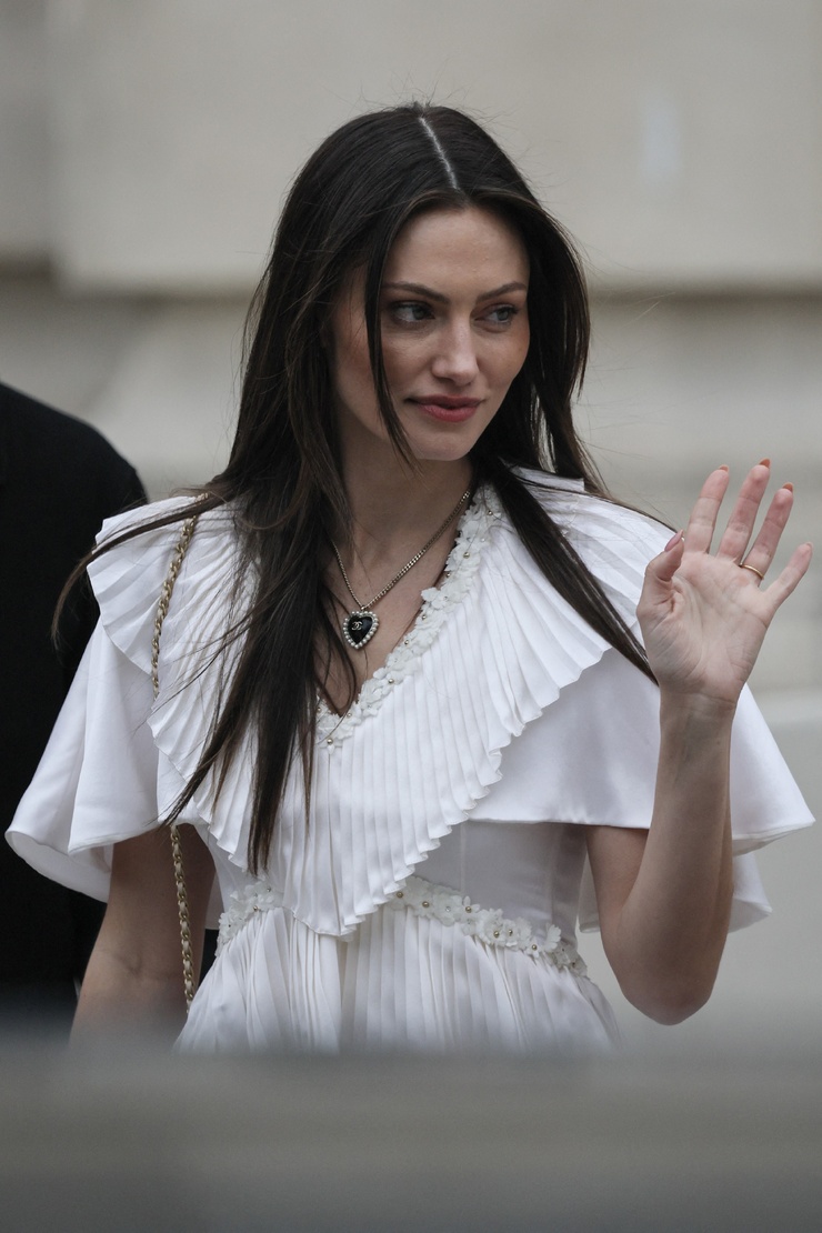 Phoebe Tonkin
