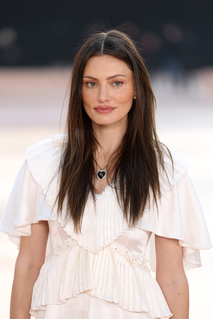 Phoebe Tonkin