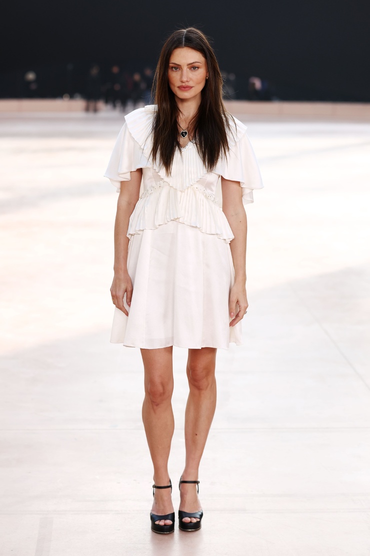 Phoebe Tonkin