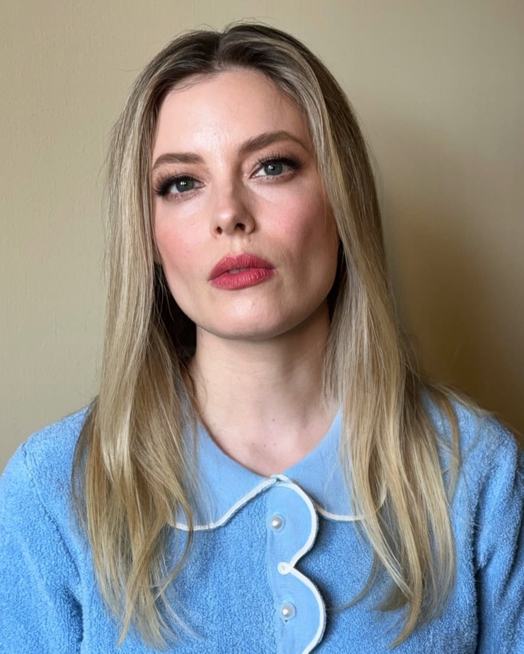 Gillian Jacobs Gillian Jacobs