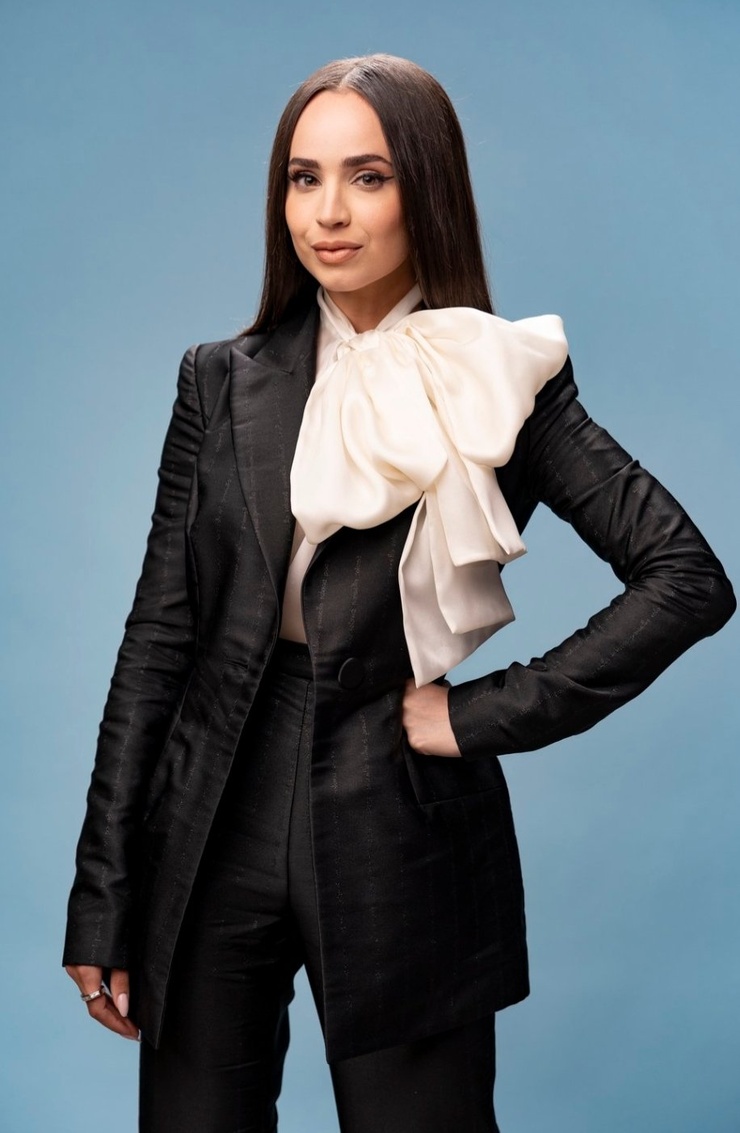 Sofia Carson