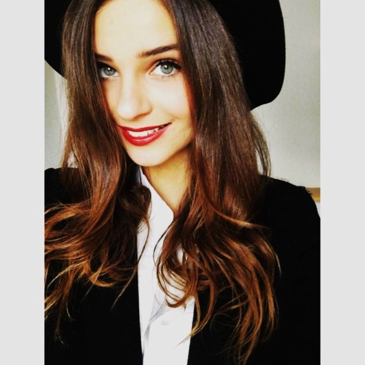 Alessa Leibbrand Alessa Leibbrand