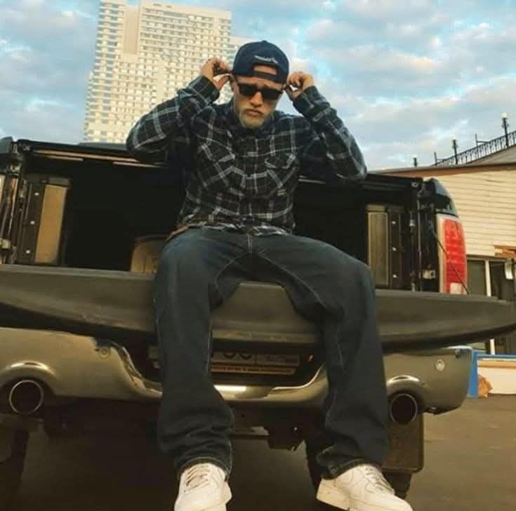 Charlie Hunnam