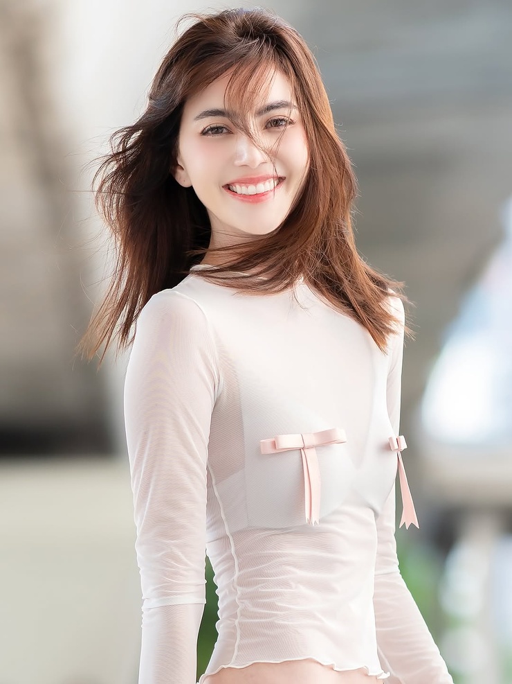 Davika Hoorne