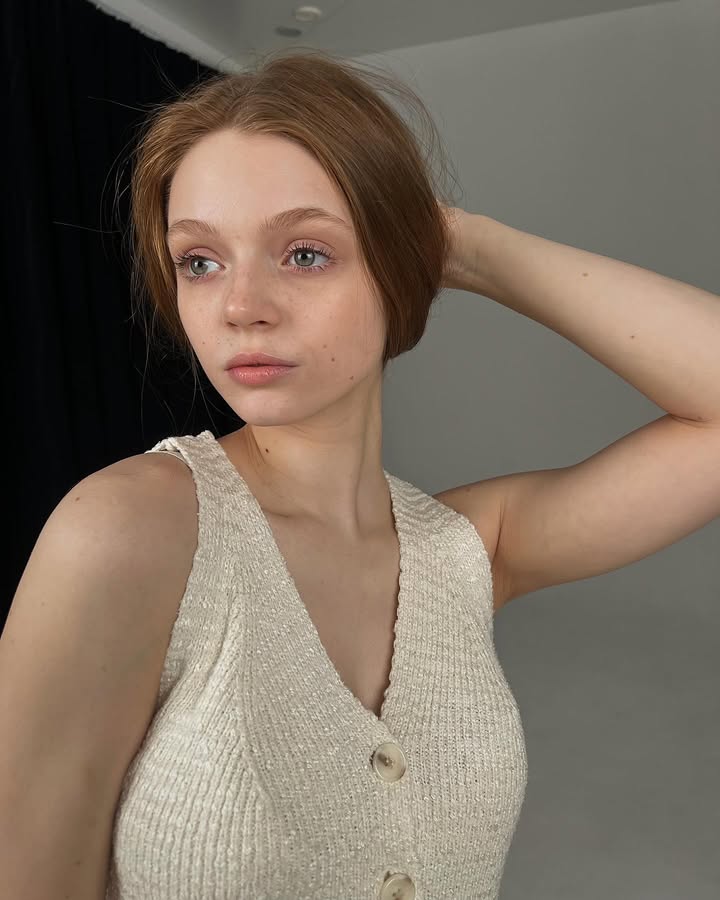 Anna Bokova Anna Bokova