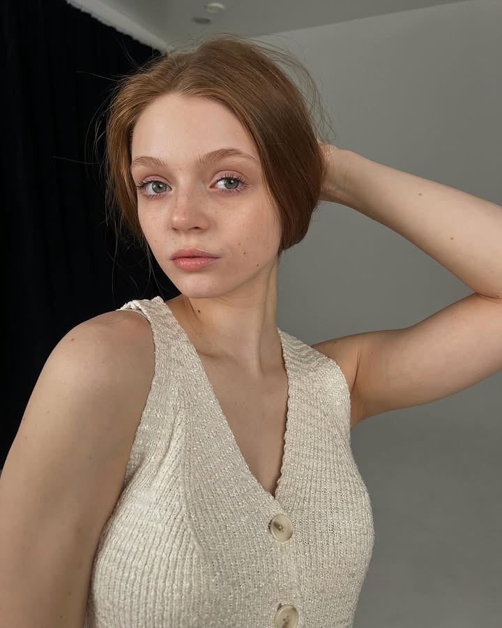 Anna Bokova Anna Bokova