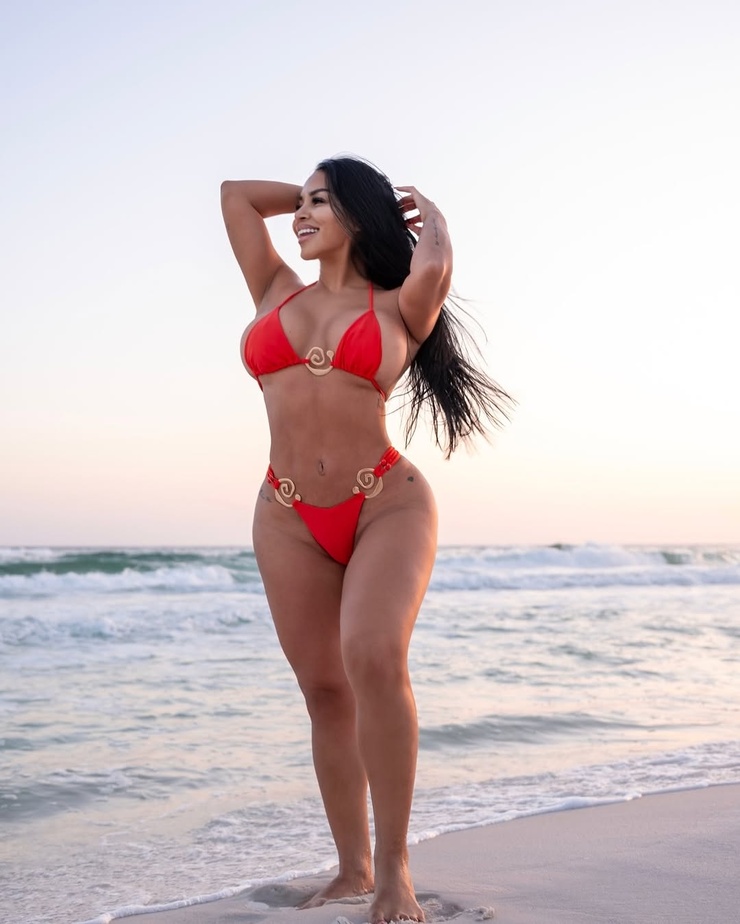 Dolly Castro Dolly Castro