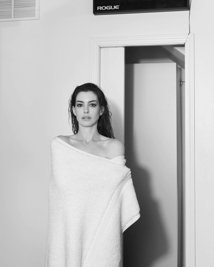 Anne Hathaway