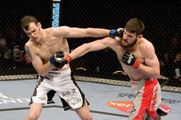 Dustin Hazelett