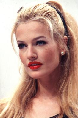 Karen Mulder Karen Mulder