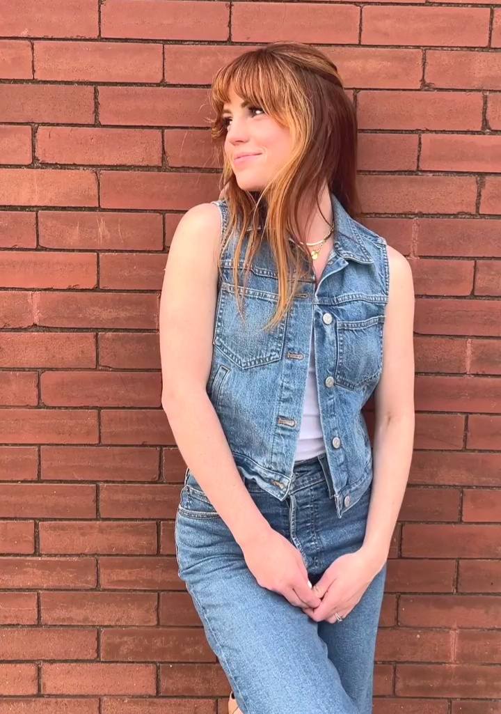 Sydney Sierota Sydney Sierota