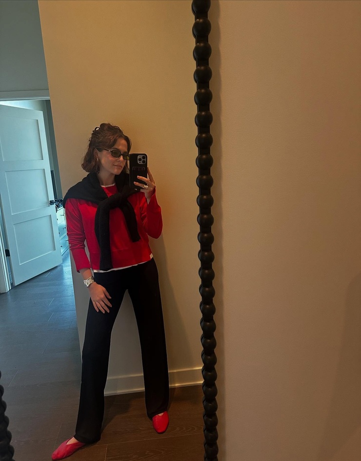 Zoey Deutch