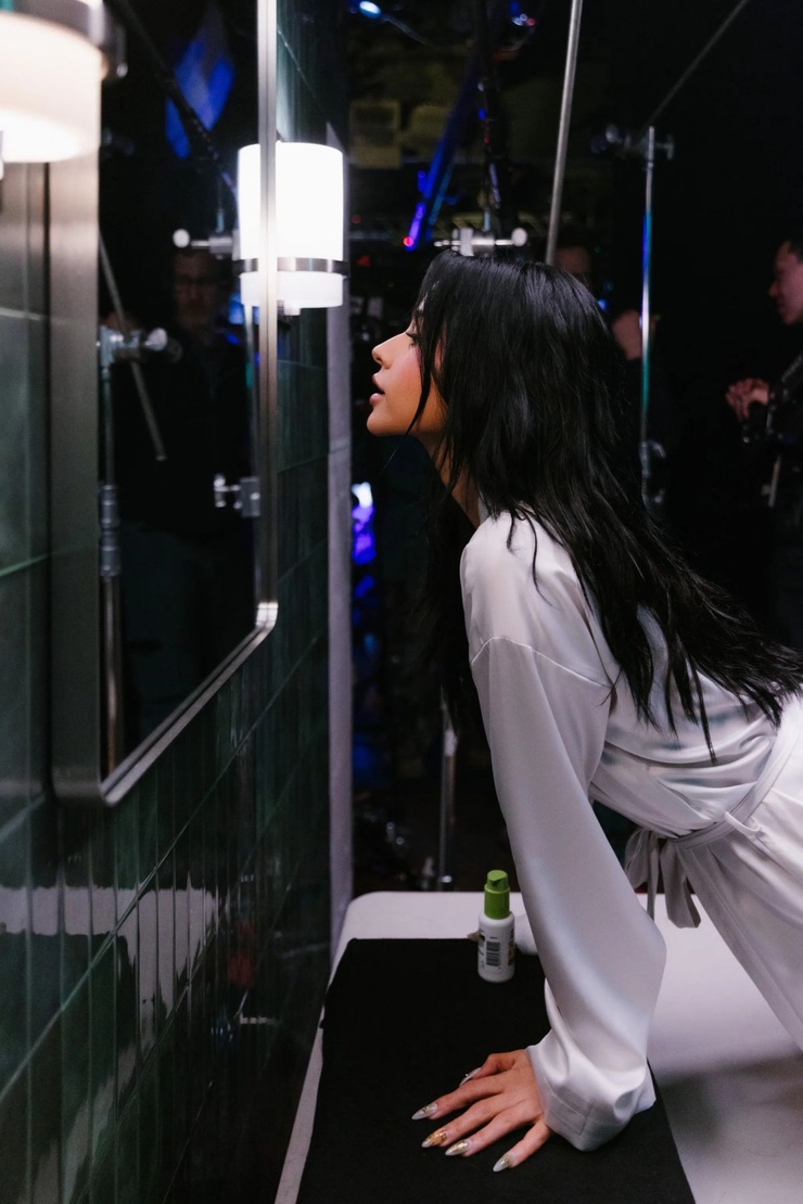 Becky G.