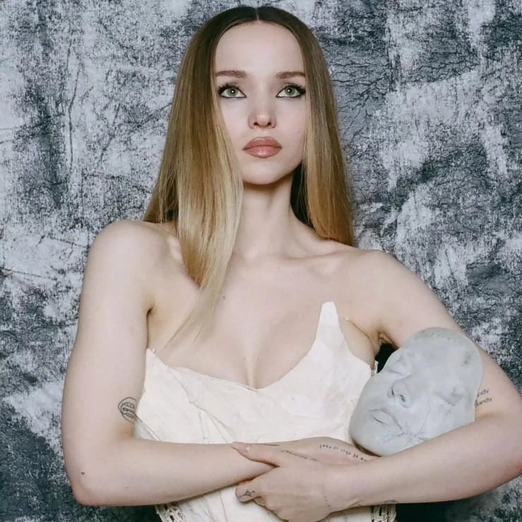 Dove Cameron