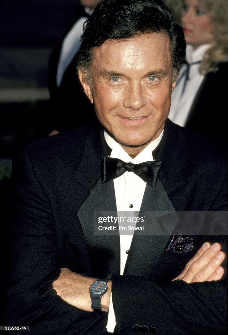 Cliff Robertson