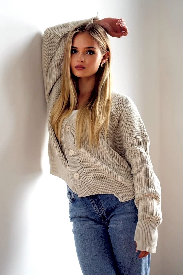 Veronika Miller