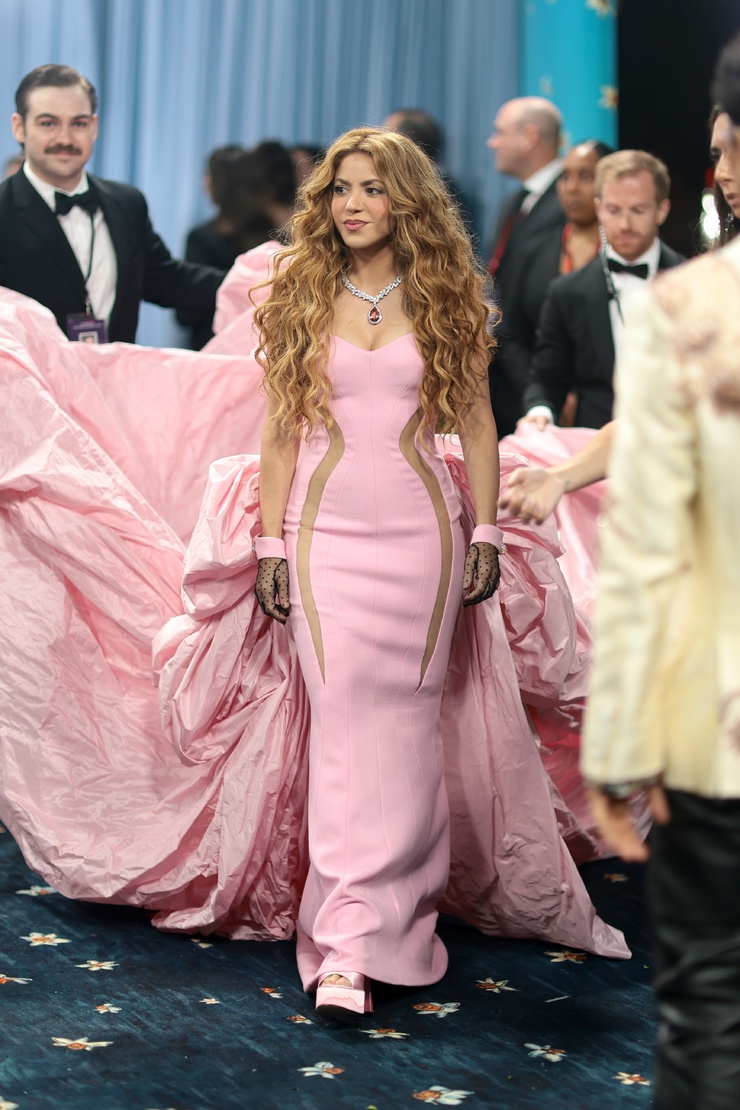 Shakira Shakira
