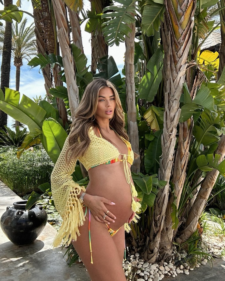 Arabella Chi