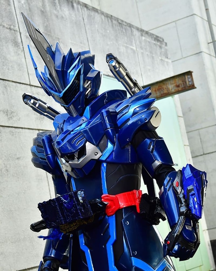 Kamen Rider Saber