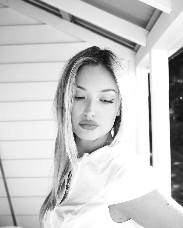 Bella Podaras