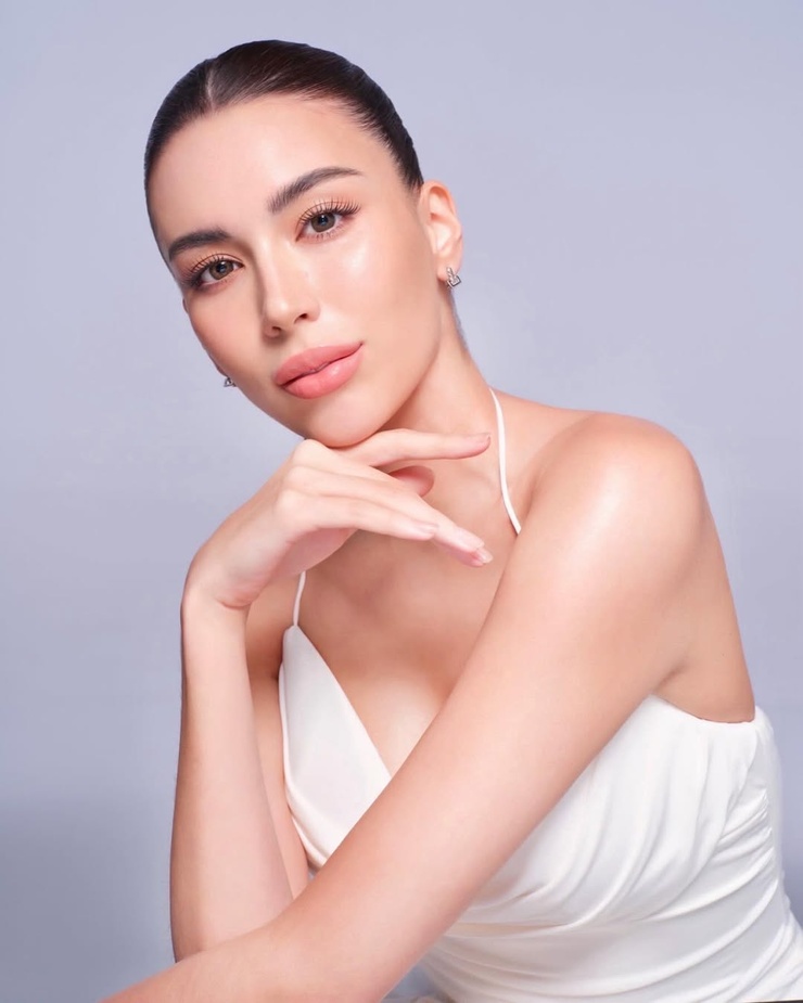 Kirana Jasmine Chewter