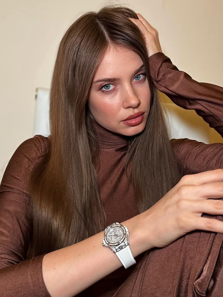 Xenia Tchoumitcheva Xenia Tchoumitcheva