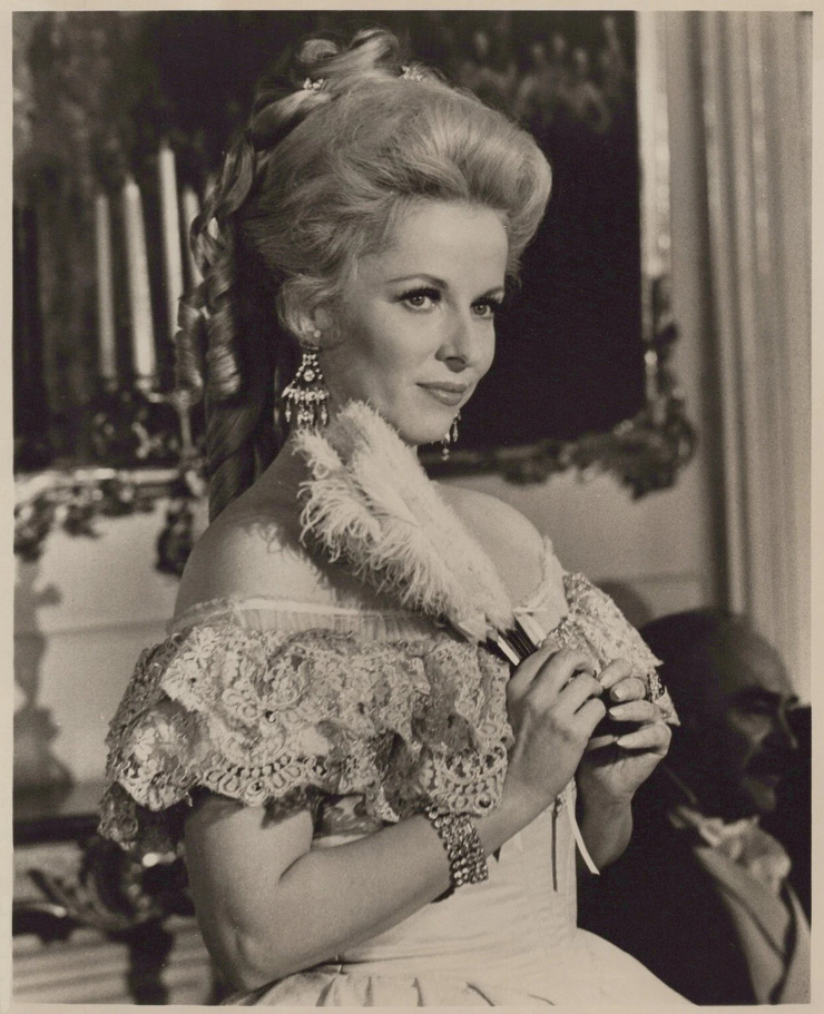 Mary Costa