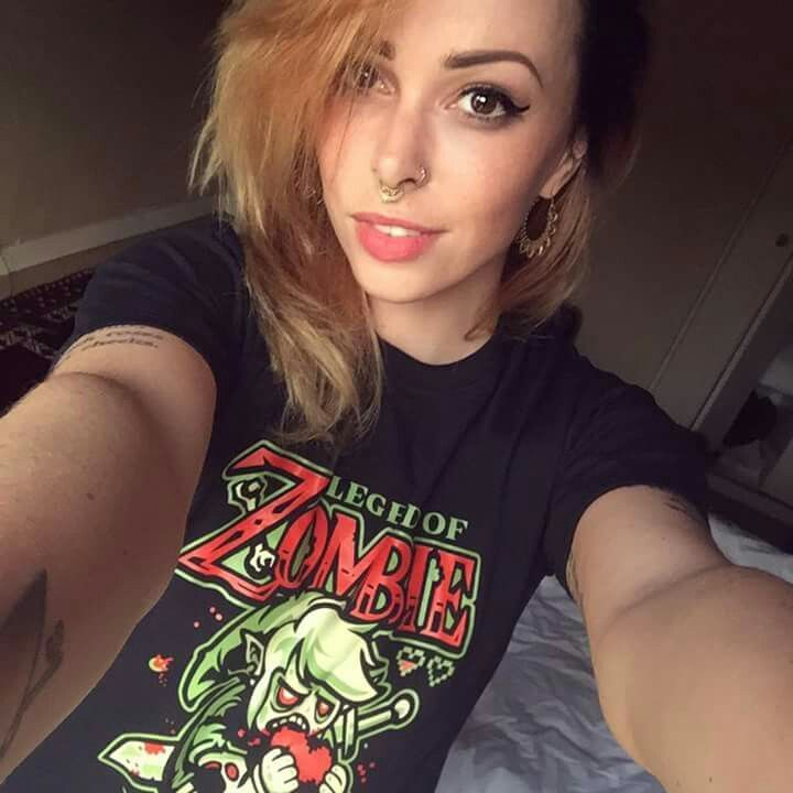 Ayria Lovett